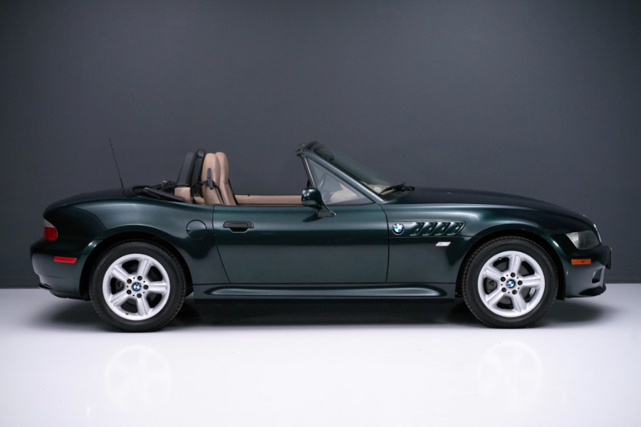 2001 BMW Z3 Z3 2dr Roadster 2.5i, available for sale in North Salem, New York | Meccanic Shop North Inc. North Salem, New York 2001 BMW Z3 Z3 2dr Roadster 2.5i, available for sale in North Salem, New York | Meccanic Shop North Inc. North Salem, New York