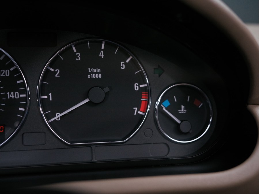 2001 BMW Z3 Z3 2dr Roadster 2.5i, available for sale in North Salem, New York | Meccanic Shop North Inc. North Salem, New York 2001 BMW Z3 Z3 2dr Roadster 2.5i, available for sale in North Salem, New York | Meccanic Shop North Inc. North Salem, New York