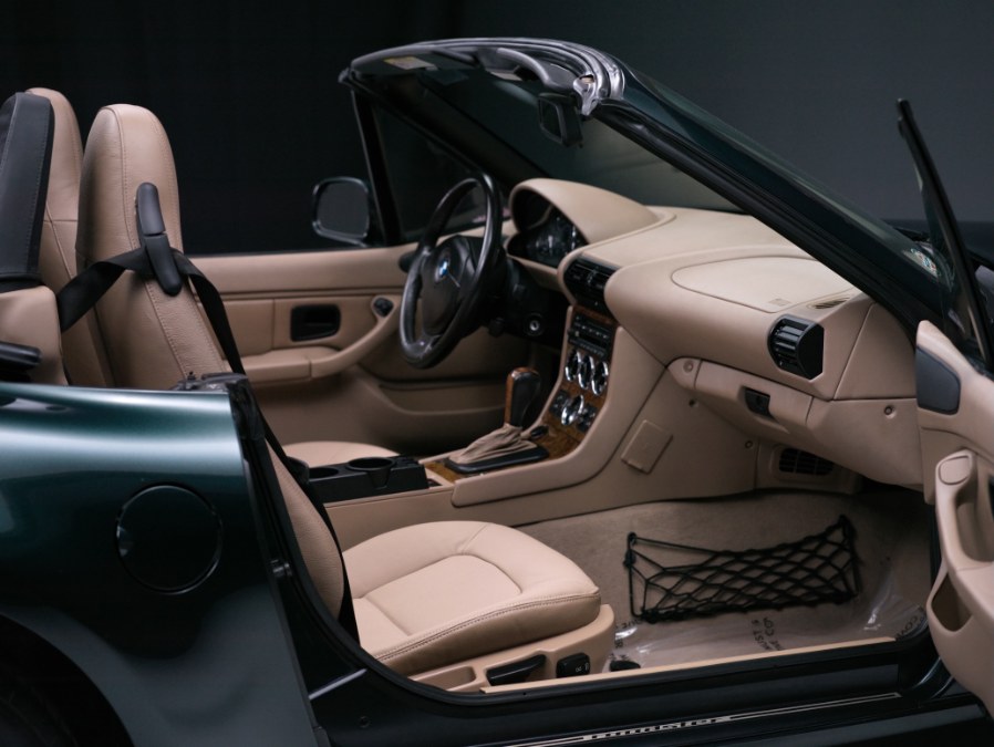 2001 BMW Z3 Z3 2dr Roadster 2.5i, available for sale in North Salem, New York | Meccanic Shop North Inc. North Salem, New York 2001 BMW Z3 Z3 2dr Roadster 2.5i, available for sale in North Salem, New York | Meccanic Shop North Inc. North Salem, New York