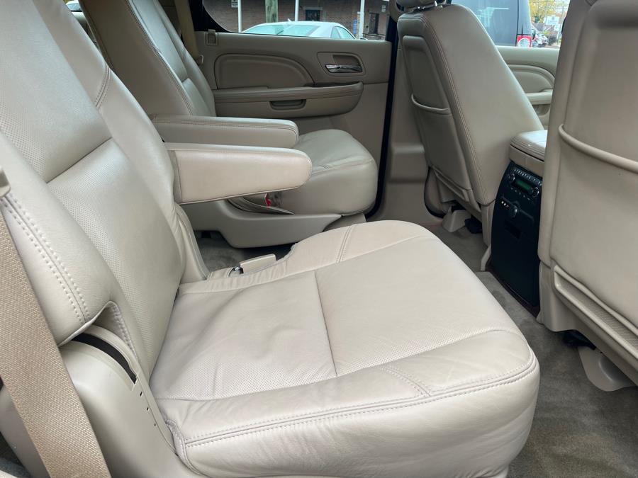 Used Cadillac Escalade AWD 4dr Premium 2014 | Malkoon Motors. Agawam, Massachusetts Used Cadillac Escalade AWD 4dr Premium 2014 | Malkoon Motors. Agawam, Massachusetts