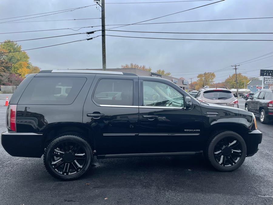 Used Cadillac Escalade AWD 4dr Premium 2014 | Malkoon Motors. Agawam, Massachusetts Used Cadillac Escalade AWD 4dr Premium 2014 | Malkoon Motors. Agawam, Massachusetts