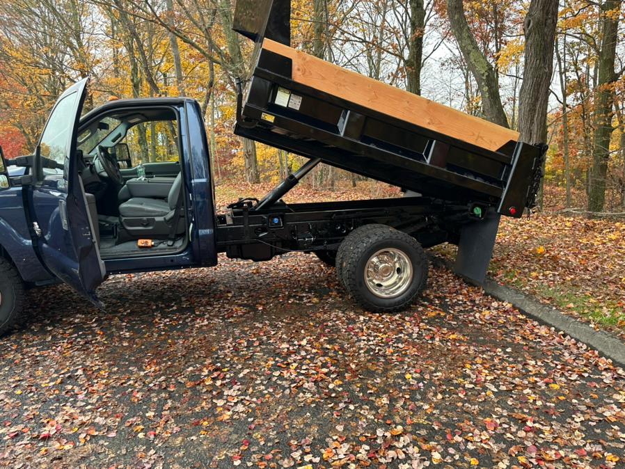 2013 Ford Super Duty F-350 DRW 4WD Reg DIESEL, available for sale in Bridgeport, Connecticut | CT Auto. Bridgeport, Connecticut 2013 Ford Super Duty F-350 DRW 4WD Reg DIESEL, available for sale in Bridgeport, Connecticut | CT Auto. Bridgeport, Connecticut