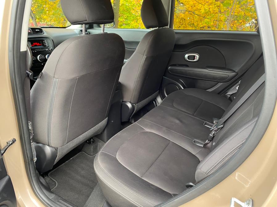 2015 Kia Soul 5dr Wgn Auto Base, available for sale in Waterbury, Connecticut | Platinum Auto Care. Waterbury, Connecticut 2015 Kia Soul 5dr Wgn Auto Base, available for sale in Waterbury, Connecticut | Platinum Auto Care. Waterbury, Connecticut