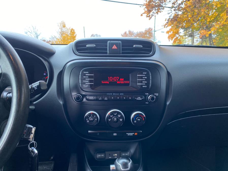 2015 Kia Soul 5dr Wgn Auto Base, available for sale in Waterbury, Connecticut | Platinum Auto Care. Waterbury, Connecticut 2015 Kia Soul 5dr Wgn Auto Base, available for sale in Waterbury, Connecticut | Platinum Auto Care. Waterbury, Connecticut