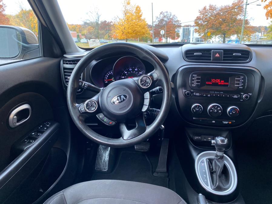 2015 Kia Soul 5dr Wgn Auto Base, available for sale in Waterbury, Connecticut | Platinum Auto Care. Waterbury, Connecticut 2015 Kia Soul 5dr Wgn Auto Base, available for sale in Waterbury, Connecticut | Platinum Auto Care. Waterbury, Connecticut