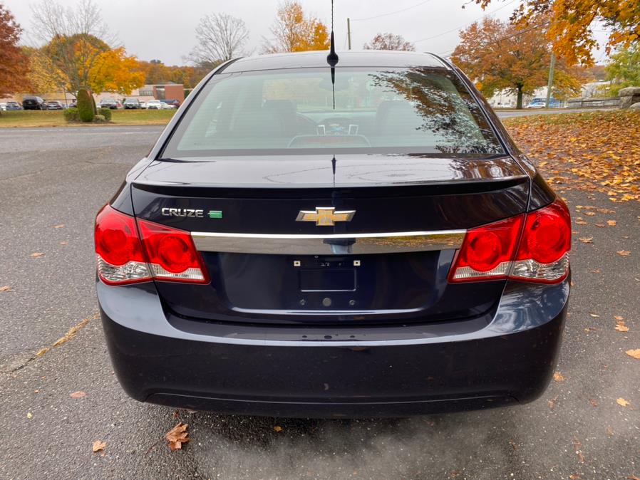 2014 Chevrolet Cruze 4dr Sdn Auto Diesel, available for sale in Waterbury, Connecticut | Platinum Auto Care. Waterbury, Connecticut 2014 Chevrolet Cruze 4dr Sdn Auto Diesel, available for sale in Waterbury, Connecticut | Platinum Auto Care. Waterbury, Connecticut