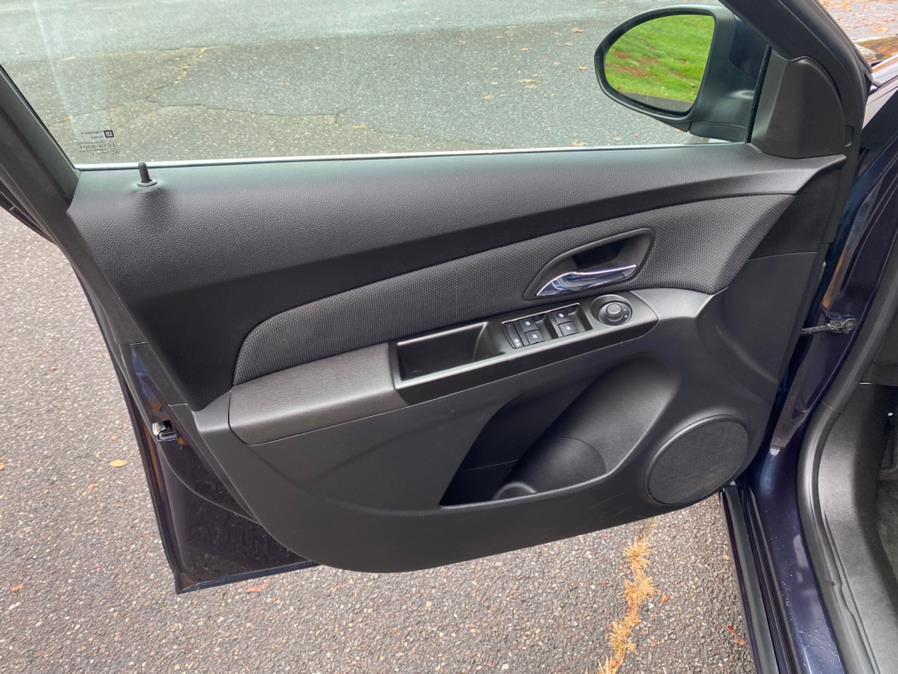 2014 Chevrolet Cruze 4dr Sdn Auto Diesel, available for sale in Waterbury, Connecticut | Platinum Auto Care. Waterbury, Connecticut 2014 Chevrolet Cruze 4dr Sdn Auto Diesel, available for sale in Waterbury, Connecticut | Platinum Auto Care. Waterbury, Connecticut