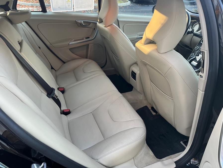 Used Volvo V60 4dr Wgn T5 Drive-E Premier FWD 2016 | Good Guys Auto House. Southington, Connecticut Used Volvo V60 4dr Wgn T5 Drive-E Premier FWD 2016 | Good Guys Auto House. Southington, Connecticut