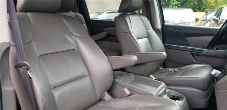 2011 Honda Odyssey 5dr Touring, available for sale in Little Ferry, New Jersey | Victoria Preowned Autos Inc. Little Ferry, New Jersey 2011 Honda Odyssey 5dr Touring, available for sale in Little Ferry, New Jersey | Victoria Preowned Autos Inc. Little Ferry, New Jersey