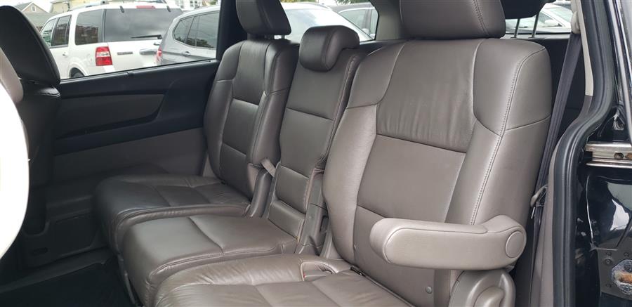 2011 Honda Odyssey 5dr Touring, available for sale in Little Ferry, New Jersey | Victoria Preowned Autos Inc. Little Ferry, New Jersey 2011 Honda Odyssey 5dr Touring, available for sale in Little Ferry, New Jersey | Victoria Preowned Autos Inc. Little Ferry, New Jersey