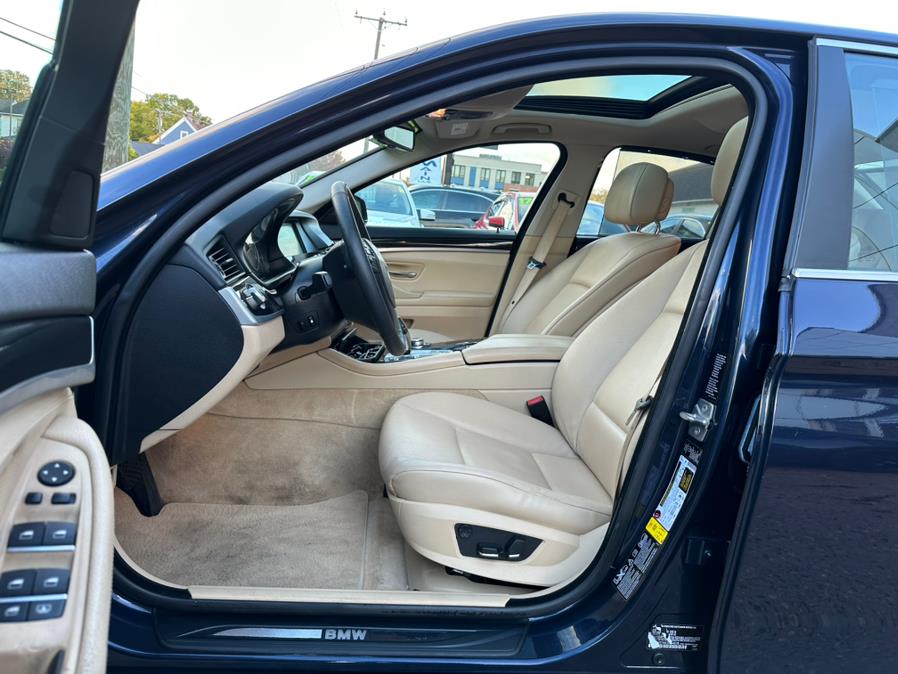 2012 BMW 5 Series 4dr Sdn 535i xDrive AWD, available for sale in Manchester, Connecticut | Carsonmain LLC. Manchester, Connecticut 2012 BMW 5 Series 4dr Sdn 535i xDrive AWD, available for sale in Manchester, Connecticut | Carsonmain LLC. Manchester, Connecticut
