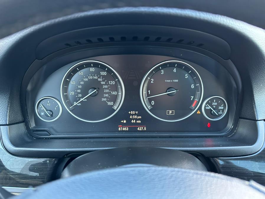 2012 BMW 5 Series 4dr Sdn 535i xDrive AWD, available for sale in Manchester, Connecticut | Carsonmain LLC. Manchester, Connecticut 2012 BMW 5 Series 4dr Sdn 535i xDrive AWD, available for sale in Manchester, Connecticut | Carsonmain LLC. Manchester, Connecticut