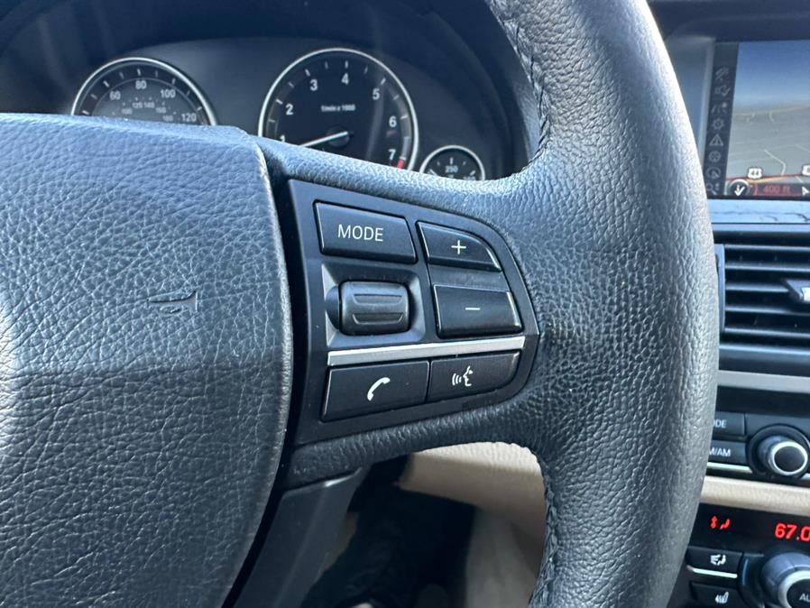 2012 BMW 5 Series 4dr Sdn 535i xDrive AWD, available for sale in Manchester, Connecticut | Carsonmain LLC. Manchester, Connecticut 2012 BMW 5 Series 4dr Sdn 535i xDrive AWD, available for sale in Manchester, Connecticut | Carsonmain LLC. Manchester, Connecticut