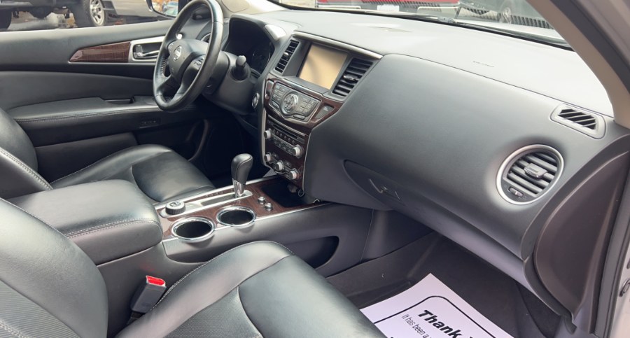 2015 Nissan Pathfinder 4WD Platinum, available for sale in Waterbury, Connecticut | West End Automotive Center. Waterbury, Connecticut 2015 Nissan Pathfinder 4WD Platinum, available for sale in Waterbury, Connecticut | West End Automotive Center. Waterbury, Connecticut