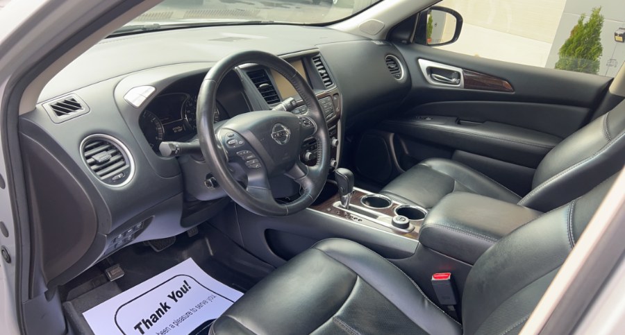 2015 Nissan Pathfinder 4WD Platinum, available for sale in Waterbury, Connecticut | West End Automotive Center. Waterbury, Connecticut 2015 Nissan Pathfinder 4WD Platinum, available for sale in Waterbury, Connecticut | West End Automotive Center. Waterbury, Connecticut