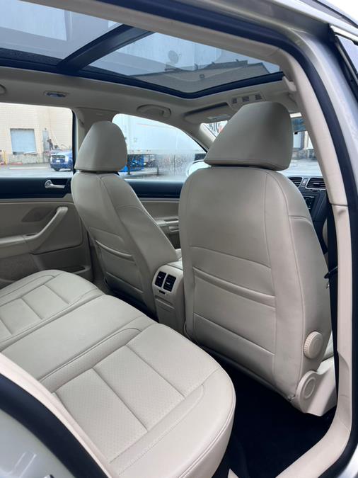 2010 Volkswagen Jetta SportWagen 4dr DSG TDI, available for sale in Revere, Massachusetts | Wonderland Auto. Revere, Massachusetts 2010 Volkswagen Jetta SportWagen 4dr DSG TDI, available for sale in Revere, Massachusetts | Wonderland Auto. Revere, Massachusetts