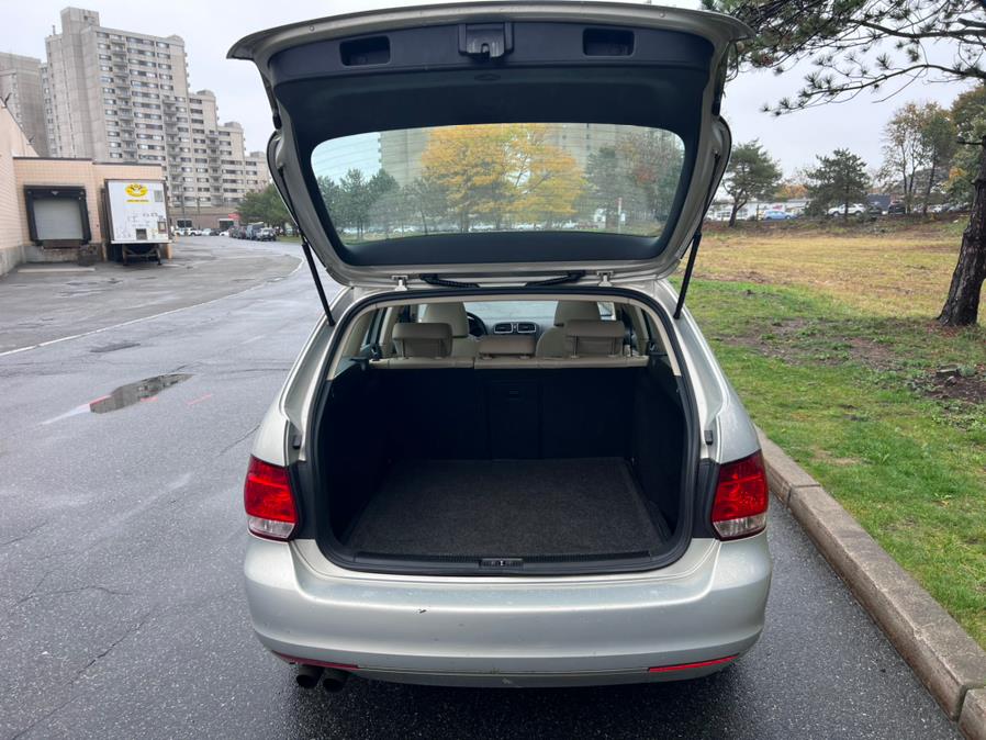 2010 Volkswagen Jetta SportWagen 4dr DSG TDI, available for sale in Revere, Massachusetts | Wonderland Auto. Revere, Massachusetts 2010 Volkswagen Jetta SportWagen 4dr DSG TDI, available for sale in Revere, Massachusetts | Wonderland Auto. Revere, Massachusetts