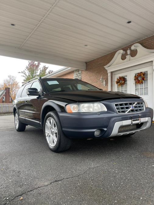 2007 Volvo XC70 4dr Wgn w/Snrf, available for sale in New Britain, Connecticut | Supreme Automotive. New Britain, Connecticut