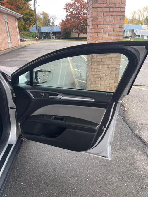 2015 Ford Fusion 4dr Sdn S FWD, available for sale in New Britain, Connecticut | Supreme Automotive. New Britain, Connecticut 2015 Ford Fusion 4dr Sdn S FWD, available for sale in New Britain, Connecticut | Supreme Automotive. New Britain, Connecticut
