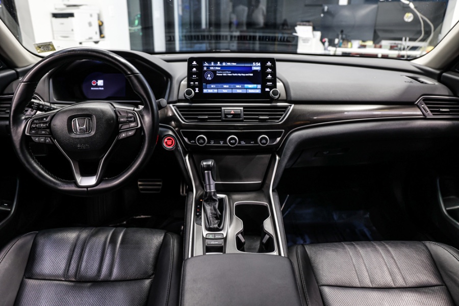 Used Honda Accord Sedan Sport SE 1.5T CVT 2021 | 26 Motors Long Island. ELMONT, New York Used Honda Accord Sedan Sport SE 1.5T CVT 2021 | 26 Motors Long Island. ELMONT, New York
