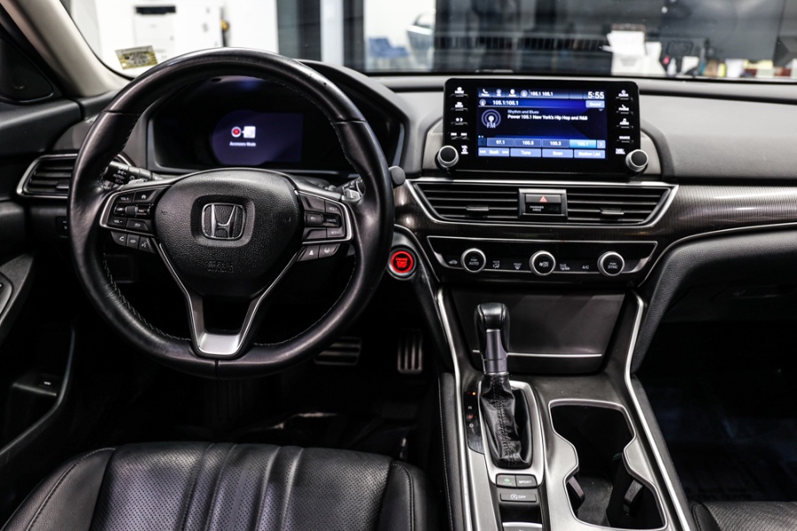 Used Honda Accord Sedan Sport SE 1.5T CVT 2021 | 26 Motors Long Island. ELMONT, New York Used Honda Accord Sedan Sport SE 1.5T CVT 2021 | 26 Motors Long Island. ELMONT, New York