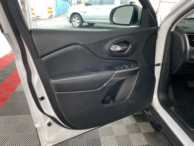 Used Jeep Cherokee Limited 2020 | Queens Auto Mall. Richmond Hill, New York Used Jeep Cherokee Limited 2020 | Queens Auto Mall. Richmond Hill, New York