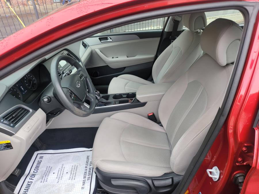 2015 Hyundai Sonata 4dr Sdn 2.4L SE, available for sale in Irvington, New Jersey | Elis Motors Corp. Irvington, New Jersey 2015 Hyundai Sonata 4dr Sdn 2.4L SE, available for sale in Irvington, New Jersey | Elis Motors Corp. Irvington, New Jersey