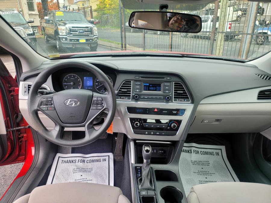 2015 Hyundai Sonata 4dr Sdn 2.4L SE, available for sale in Irvington, New Jersey | Elis Motors Corp. Irvington, New Jersey 2015 Hyundai Sonata 4dr Sdn 2.4L SE, available for sale in Irvington, New Jersey | Elis Motors Corp. Irvington, New Jersey