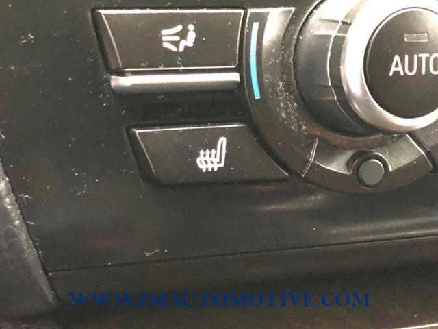 2016 BMW 5 Series 4dr Sdn 528i xDrive AWD, available for sale in Naugatuck, Connecticut | J&M Automotive Sls&Svc LLC. Naugatuck, Connecticut 2016 BMW 5 Series 4dr Sdn 528i xDrive AWD, available for sale in Naugatuck, Connecticut | J&M Automotive Sls&Svc LLC. Naugatuck, Connecticut