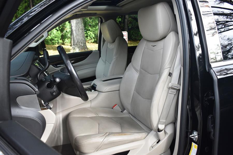 2018 Cadillac Escalade Luxury 4x4 4dr SUV, available for sale in Great Neck, New York | Camy Cars. Great Neck, New York 2018 Cadillac Escalade Luxury 4x4 4dr SUV, available for sale in Great Neck, New York | Camy Cars. Great Neck, New York