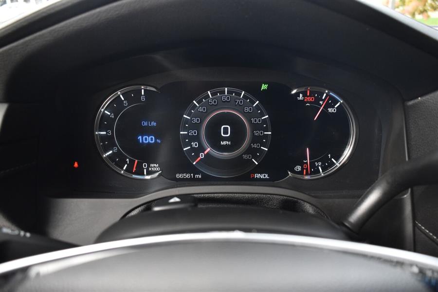 2018 Cadillac Escalade Luxury 4x4 4dr SUV, available for sale in Great Neck, New York | Camy Cars. Great Neck, New York 2018 Cadillac Escalade Luxury 4x4 4dr SUV, available for sale in Great Neck, New York | Camy Cars. Great Neck, New York