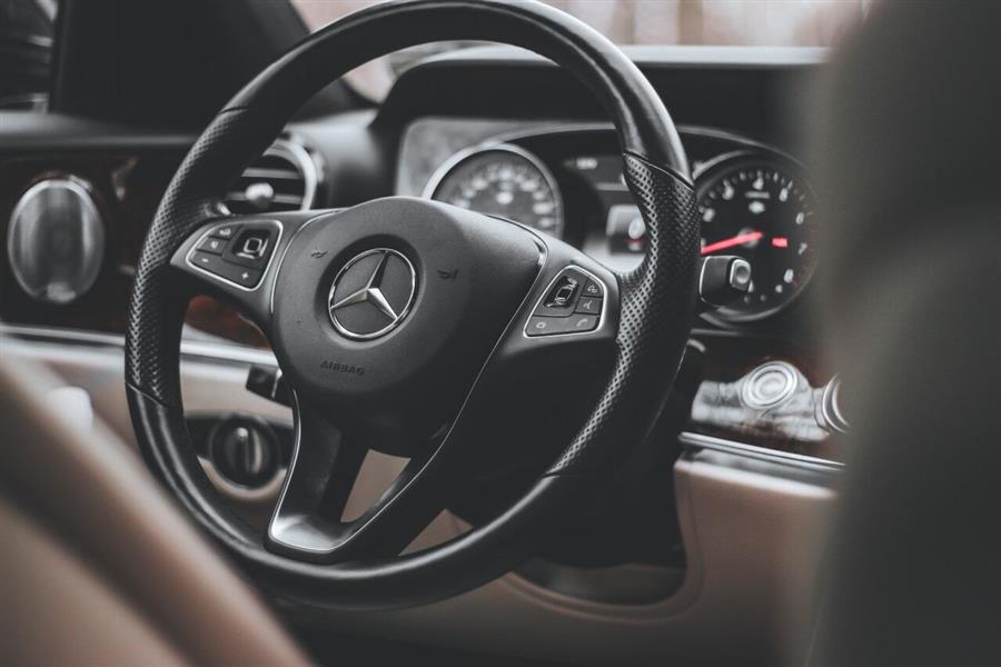 2017 Mercedes-benz E-class E 300 4MATIC AWD 4dr Sedan, available for sale in Great Neck, New York | Camy Cars. Great Neck, New York 2017 Mercedes-benz E-class E 300 4MATIC AWD 4dr Sedan, available for sale in Great Neck, New York | Camy Cars. Great Neck, New York