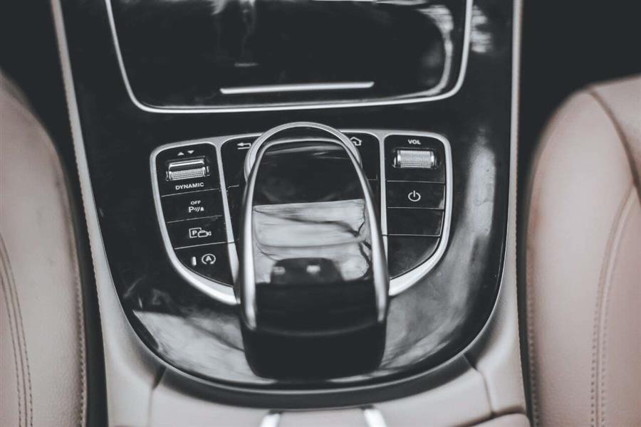 2017 Mercedes-benz E-class E 300 4MATIC AWD 4dr Sedan, available for sale in Great Neck, New York | Camy Cars. Great Neck, New York 2017 Mercedes-benz E-class E 300 4MATIC AWD 4dr Sedan, available for sale in Great Neck, New York | Camy Cars. Great Neck, New York