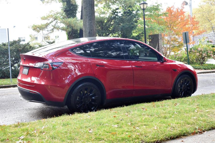 Used Tesla Model y Long Range AWD 4dr Crossover 2021 | Camy Cars. Great Neck, New York Used Tesla Model y Long Range AWD 4dr Crossover 2021 | Camy Cars. Great Neck, New York