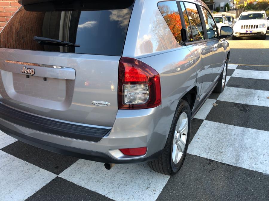 2015 Jeep Compass 4WD 4dr Latitude Edition, available for sale in Waterbury, Connecticut | National Auto Brokers, Inc.. Waterbury, Connecticut 2015 Jeep Compass 4WD 4dr Latitude Edition, available for sale in Waterbury, Connecticut | National Auto Brokers, Inc.. Waterbury, Connecticut