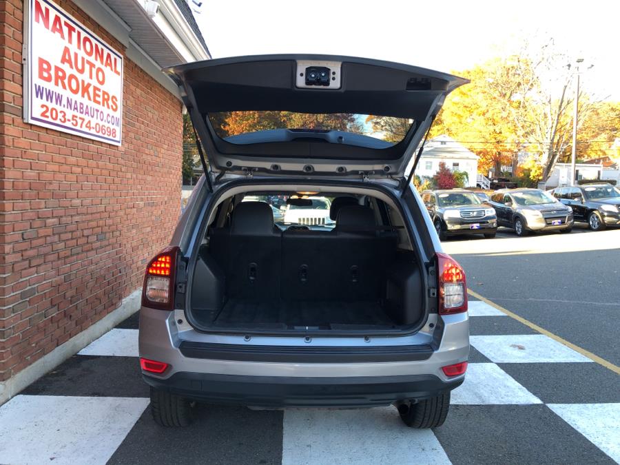 2015 Jeep Compass 4WD 4dr Latitude Edition, available for sale in Waterbury, Connecticut | National Auto Brokers, Inc.. Waterbury, Connecticut 2015 Jeep Compass 4WD 4dr Latitude Edition, available for sale in Waterbury, Connecticut | National Auto Brokers, Inc.. Waterbury, Connecticut