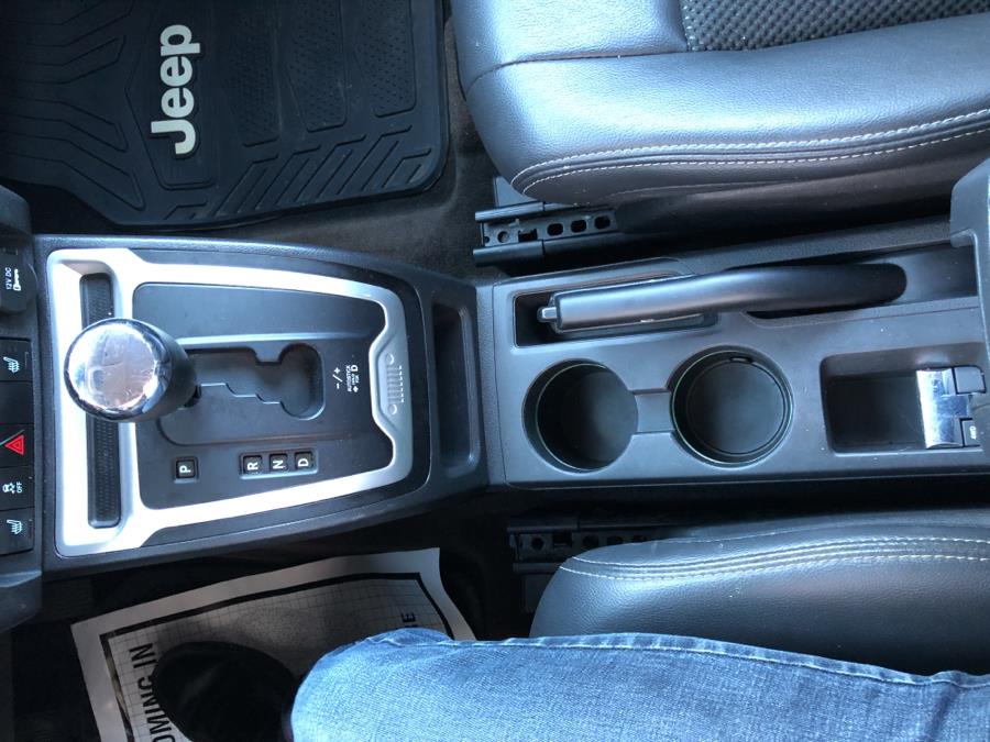 2015 Jeep Compass 4WD 4dr Latitude Edition, available for sale in Waterbury, Connecticut | National Auto Brokers, Inc.. Waterbury, Connecticut 2015 Jeep Compass 4WD 4dr Latitude Edition, available for sale in Waterbury, Connecticut | National Auto Brokers, Inc.. Waterbury, Connecticut
