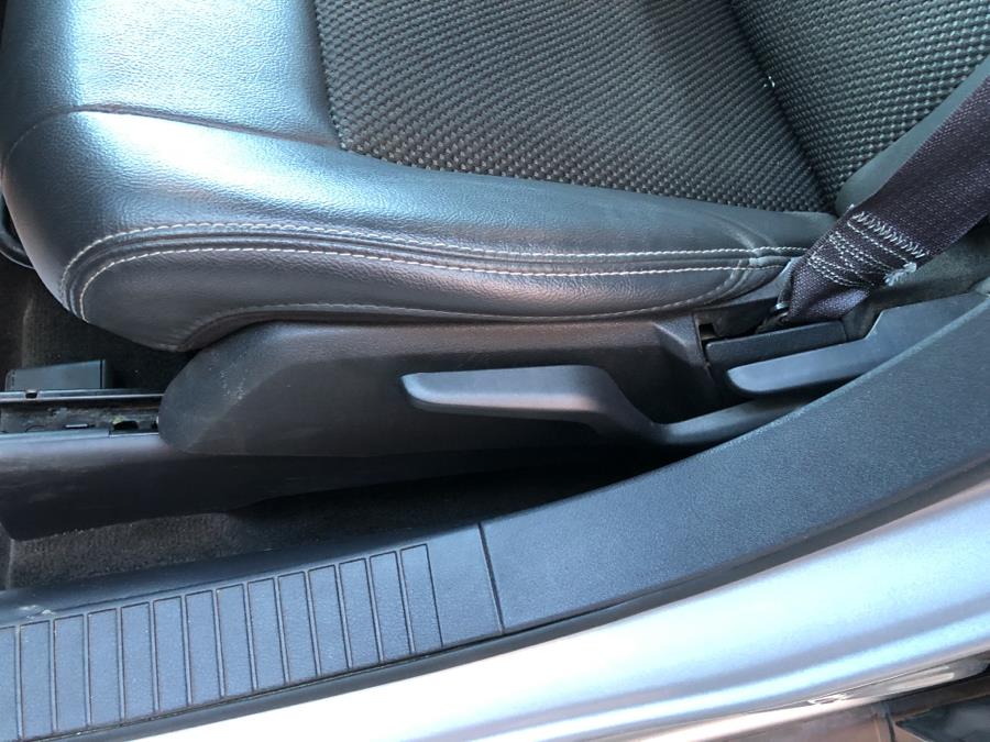 2015 Jeep Compass 4WD 4dr Latitude Edition, available for sale in Waterbury, Connecticut | National Auto Brokers, Inc.. Waterbury, Connecticut 2015 Jeep Compass 4WD 4dr Latitude Edition, available for sale in Waterbury, Connecticut | National Auto Brokers, Inc.. Waterbury, Connecticut