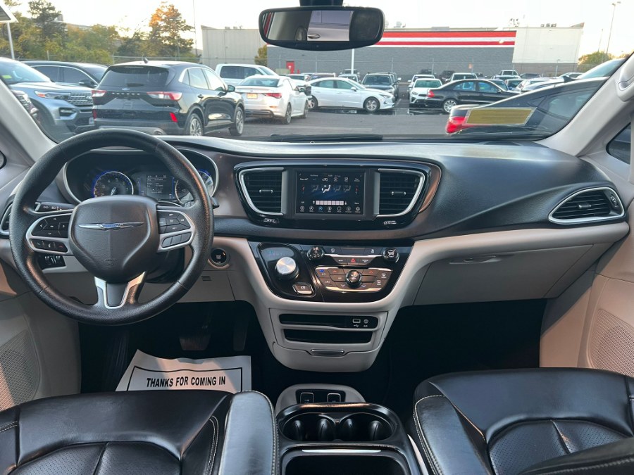 Used Chrysler Voyager LXI FWD 2020 | Inman Motors Sales. Medford, Massachusetts Used Chrysler Voyager LXI FWD 2020 | Inman Motors Sales. Medford, Massachusetts