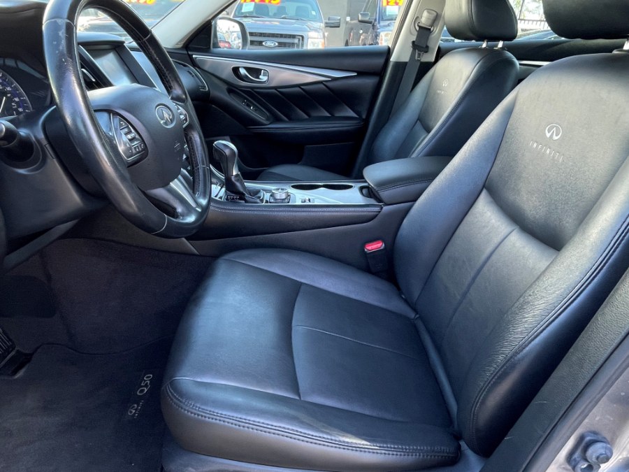 Used INFINITI Q50 4dr Sdn RWD 2014 | Green Light Auto. Corona, California Used INFINITI Q50 4dr Sdn RWD 2014 | Green Light Auto. Corona, California