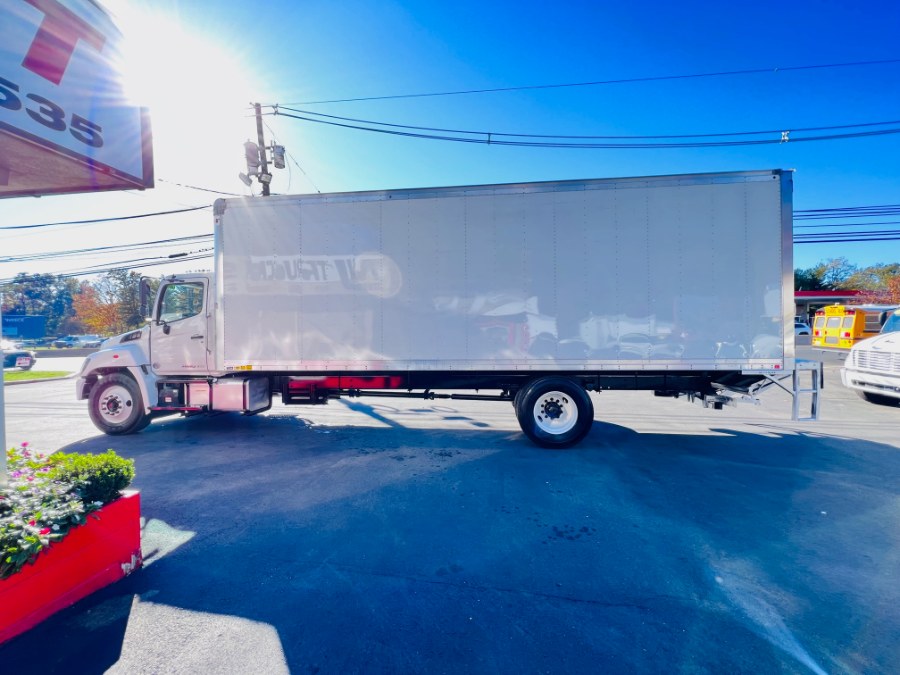 2020 HINO 268A 26 FEET DRY BOX + LIFT GATE + NO CDL, available for sale in South Amboy, New Jersey | NJ Truck Spot. South Amboy, New Jersey 2020 HINO 268A 26 FEET DRY BOX + LIFT GATE + NO CDL, available for sale in South Amboy, New Jersey | NJ Truck Spot. South Amboy, New Jersey