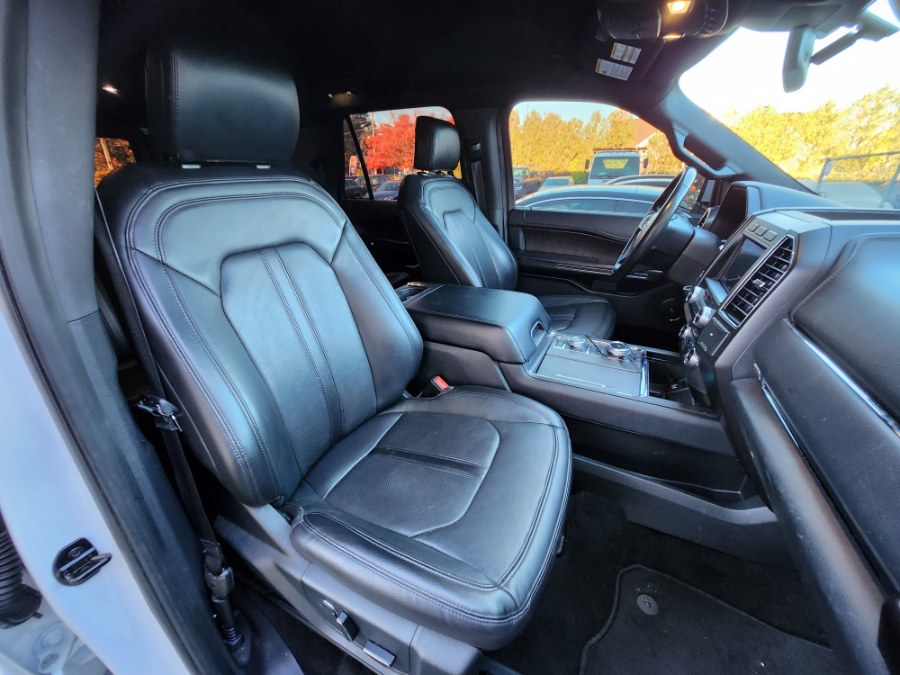 2020 Ford Expedition Max XLT 4x4, available for sale in Bristol, Connecticut | Dealmax Motors LLC. Bristol, Connecticut 2020 Ford Expedition Max XLT 4x4, available for sale in Bristol, Connecticut | Dealmax Motors LLC. Bristol, Connecticut