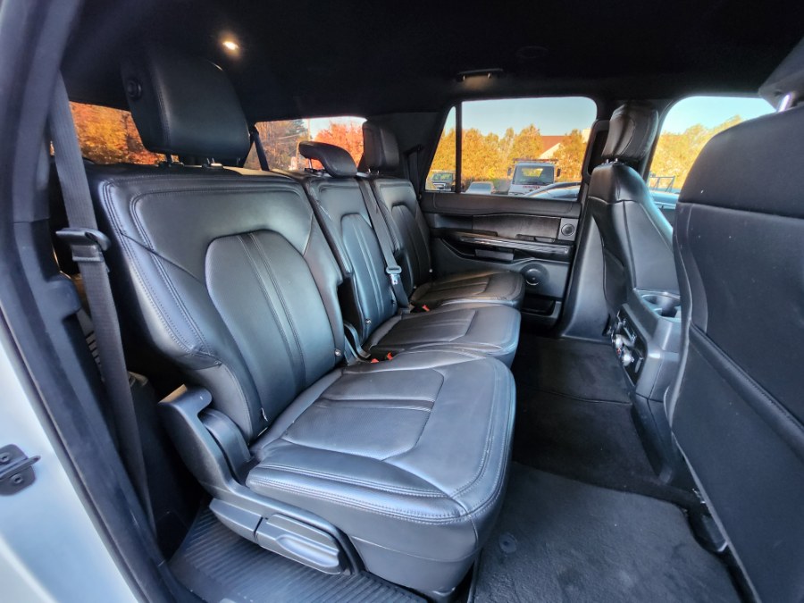 2020 Ford Expedition Max XLT 4x4, available for sale in Bristol, Connecticut | Dealmax Motors LLC. Bristol, Connecticut 2020 Ford Expedition Max XLT 4x4, available for sale in Bristol, Connecticut | Dealmax Motors LLC. Bristol, Connecticut