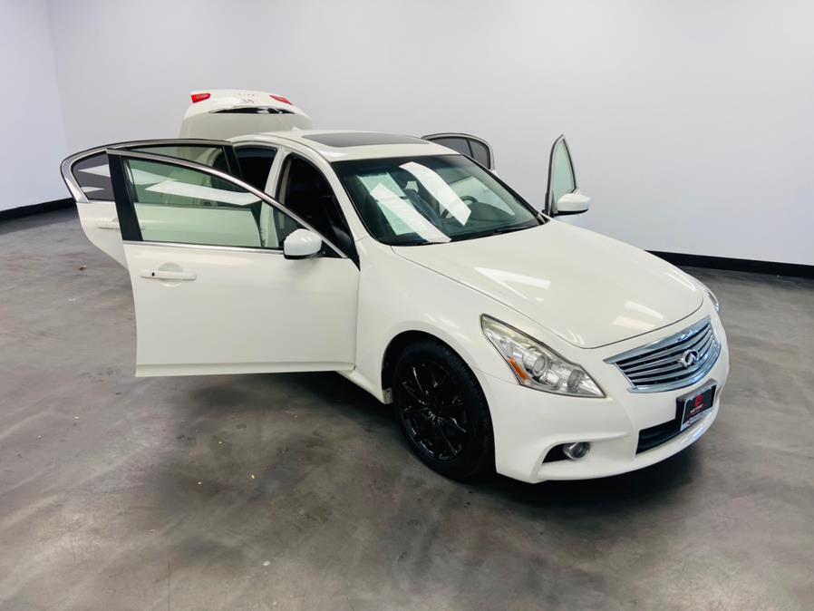 Used INFINITI G37 Sedan 4dr x AWD 2013 | East Coast Auto Group. Linden, New Jersey Used INFINITI G37 Sedan 4dr x AWD 2013 | East Coast Auto Group. Linden, New Jersey