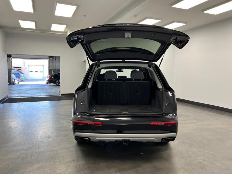 Used Audi Q7 3.0 TFSI Premium Plus 2017 | M Auto Group. Elizabeth, New Jersey Used Audi Q7 3.0 TFSI Premium Plus 2017 | M Auto Group. Elizabeth, New Jersey