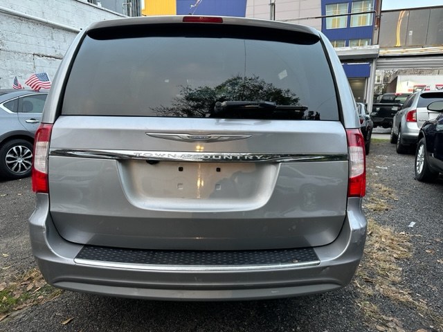2016 Chrysler Town & Country 4dr Wgn Touring, available for sale in Brooklyn, New York | Wide World Inc. Brooklyn, New York 2016 Chrysler Town & Country 4dr Wgn Touring, available for sale in Brooklyn, New York | Wide World Inc. Brooklyn, New York