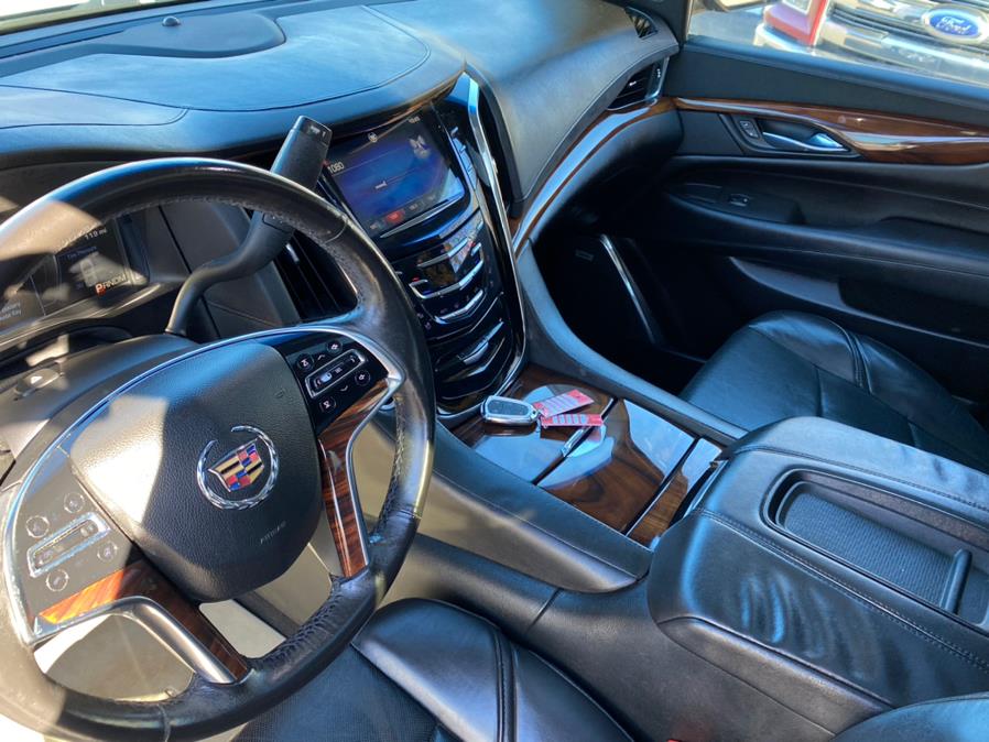 Used Cadillac Escalade 4WD 4dr Luxury 2015 | Lava Motors 2 Inc. Canton, Connecticut Used Cadillac Escalade 4WD 4dr Luxury 2015 | Lava Motors 2 Inc. Canton, Connecticut