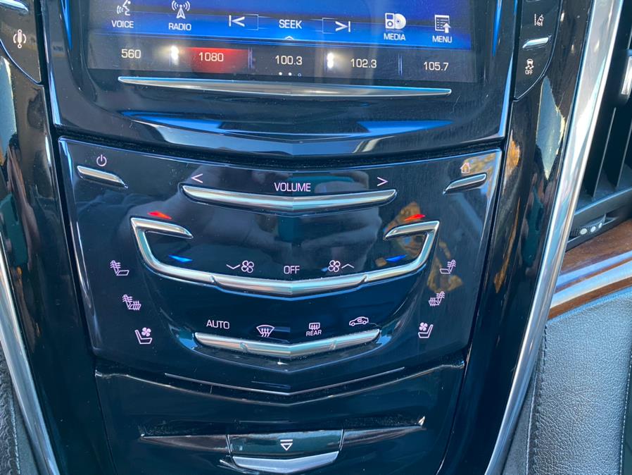 Used Cadillac Escalade 4WD 4dr Luxury 2015 | Lava Motors 2 Inc. Canton, Connecticut Used Cadillac Escalade 4WD 4dr Luxury 2015 | Lava Motors 2 Inc. Canton, Connecticut