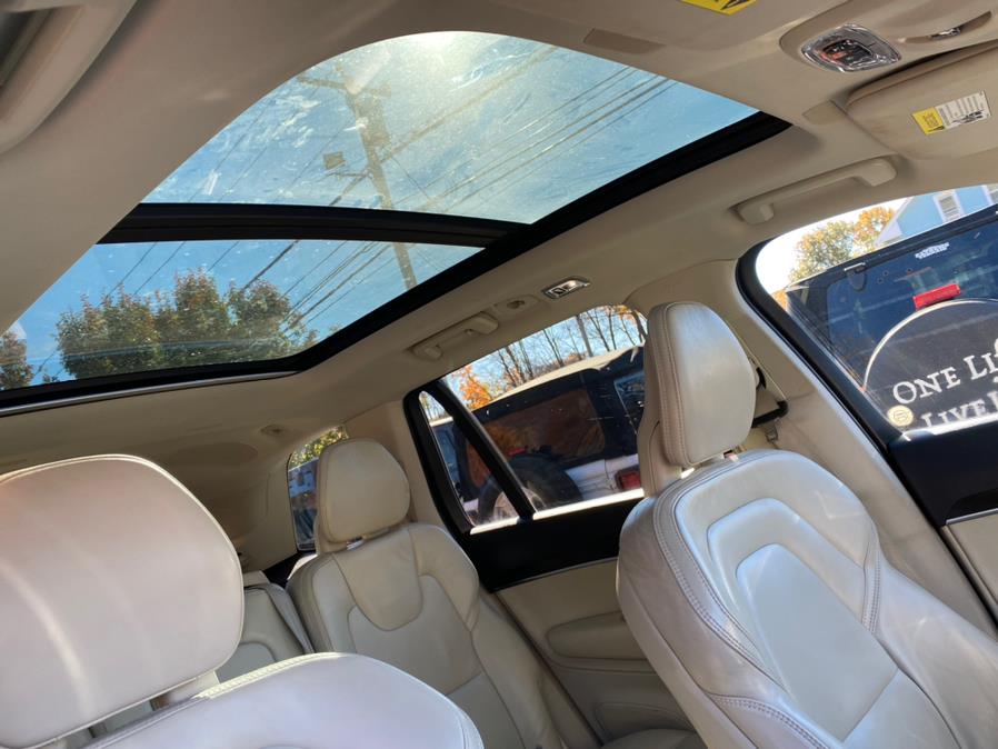 Used Volvo XC90 T6 AWD 7-Passenger Momentum 2017 | Lava Motors 2 Inc. Canton, Connecticut Used Volvo XC90 T6 AWD 7-Passenger Momentum 2017 | Lava Motors 2 Inc. Canton, Connecticut