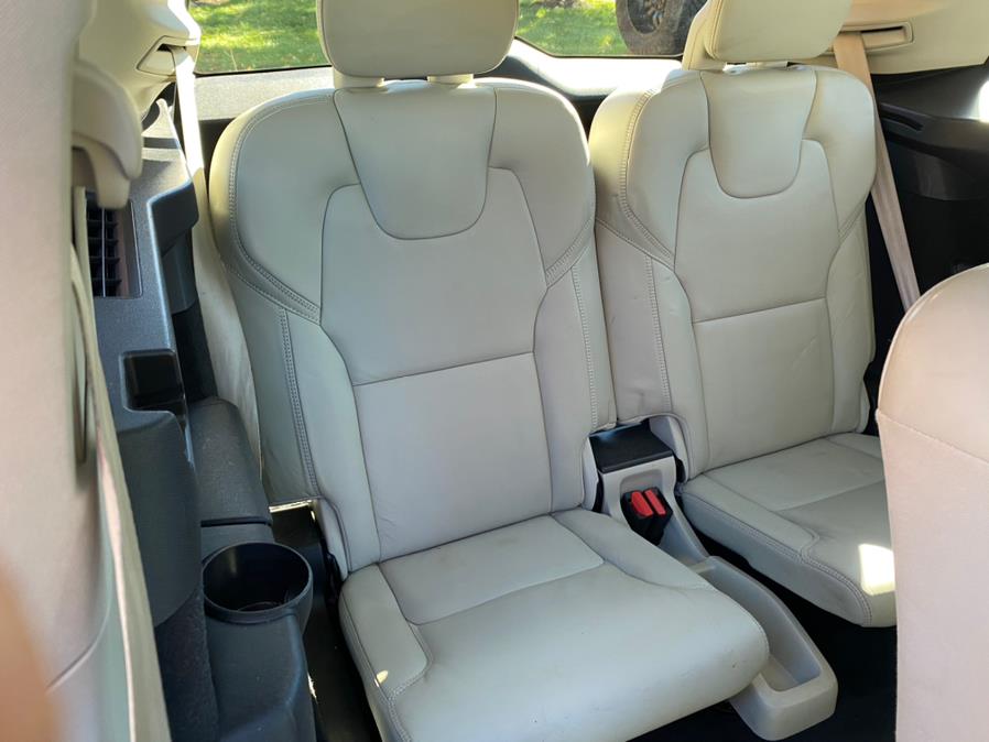 Used Volvo XC90 T6 AWD 7-Passenger Momentum 2017 | Lava Motors 2 Inc. Canton, Connecticut Used Volvo XC90 T6 AWD 7-Passenger Momentum 2017 | Lava Motors 2 Inc. Canton, Connecticut